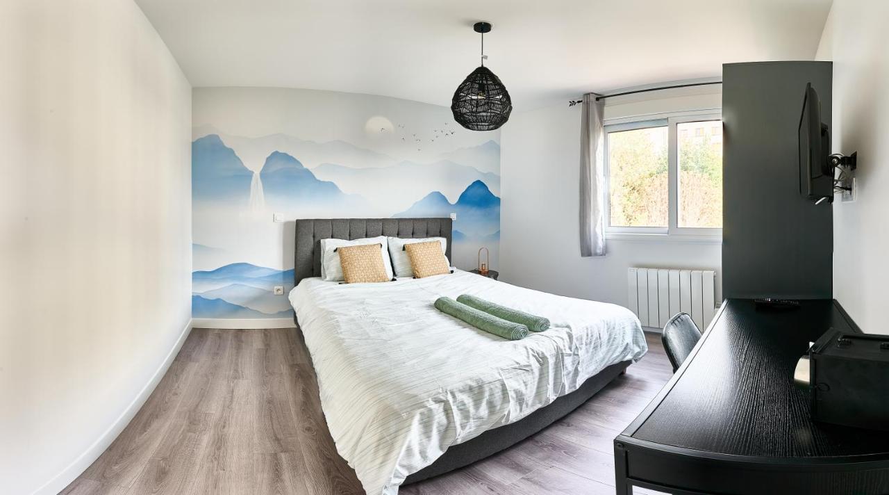 Eclat Dore Free Parking Apartment Bondy